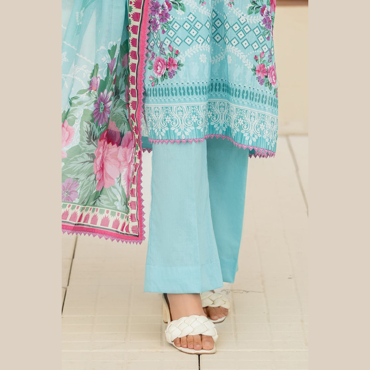 Gul Ahmed Summer Sale