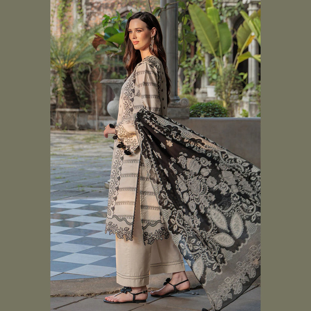 Gul Ahmed Lawn